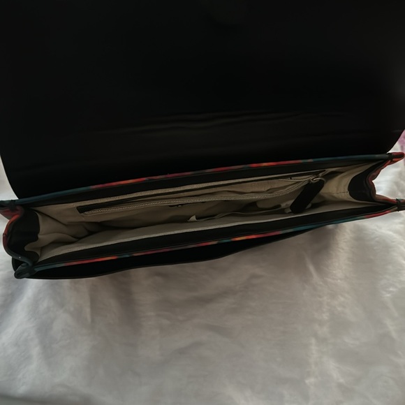 Zara • Trafaluc Collection Envelope Clutch - Picture 6 of 7